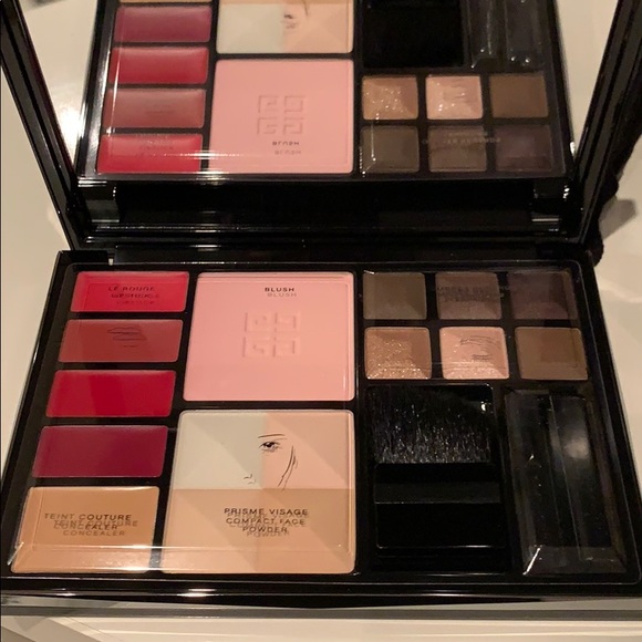 Givenchy Makeup Essentials Palette 